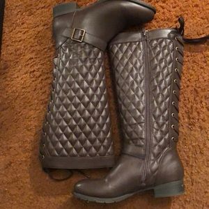 JustFab cute pleated boots